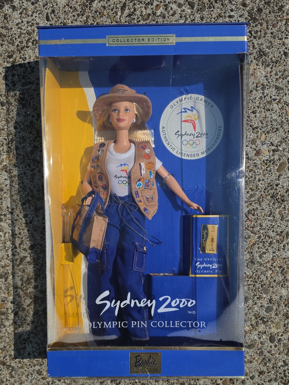 Barbie Sydney 2000 Olympic Collector Doll - Blue, Tan, White